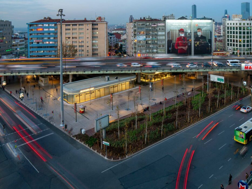 Mecidiyeköy Meydanı Çevre Düzenleme İnşaatı